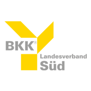 Ein BKK Süd Logo. Der Schriftzug ist hellgrau und mit einem gelben Symbol hinterlegt.